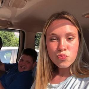 Meet your Posher, Jasmin